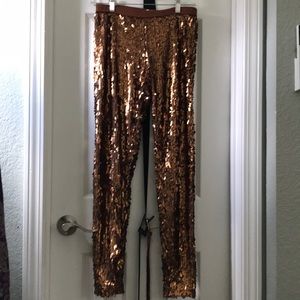 Silence + Noise gold sequins pants small